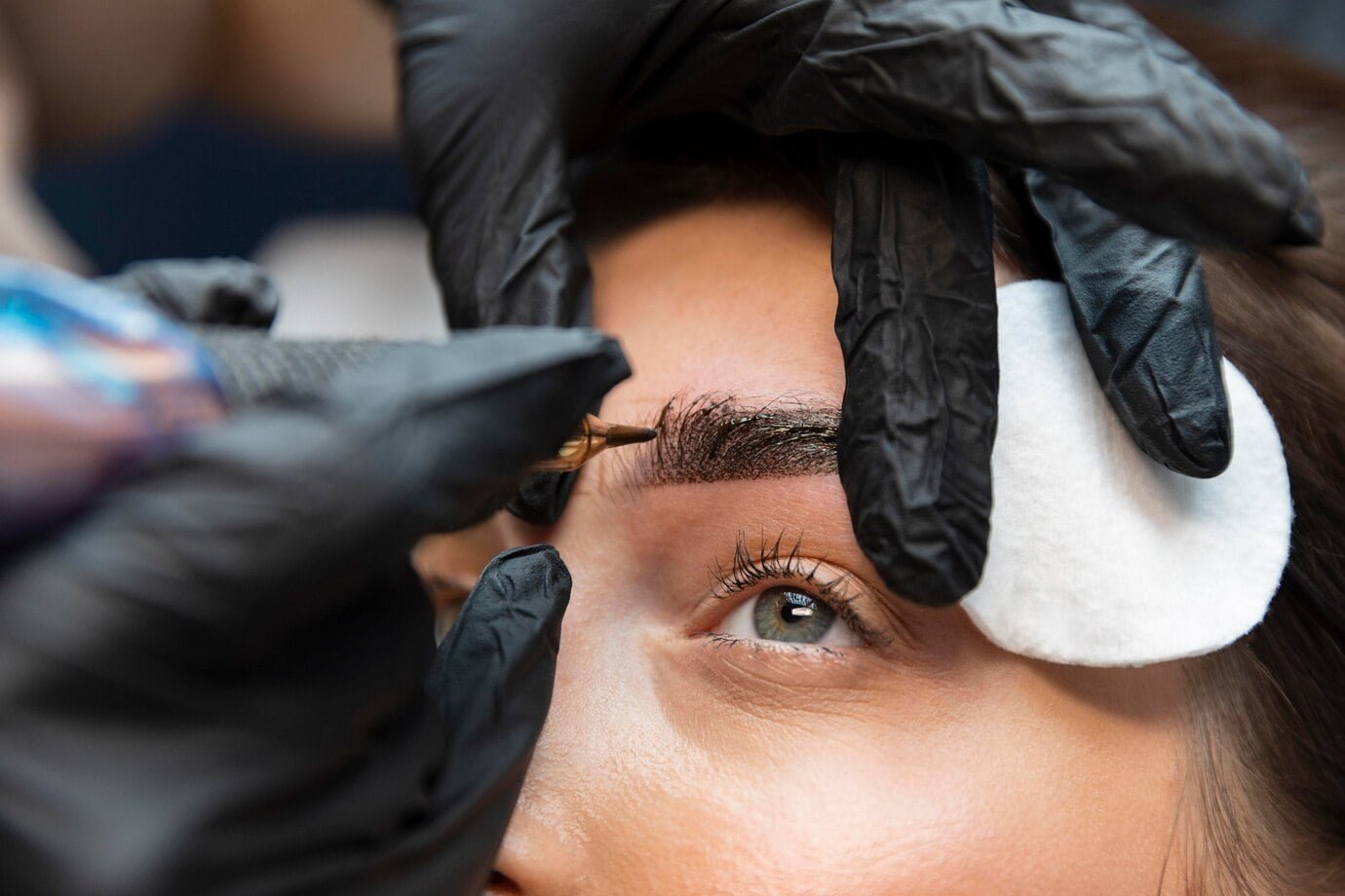 EYEBROW TATTOOING